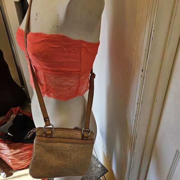 Relic Convertible Shoulder & Crossbody Bag - Picture 5 of 10